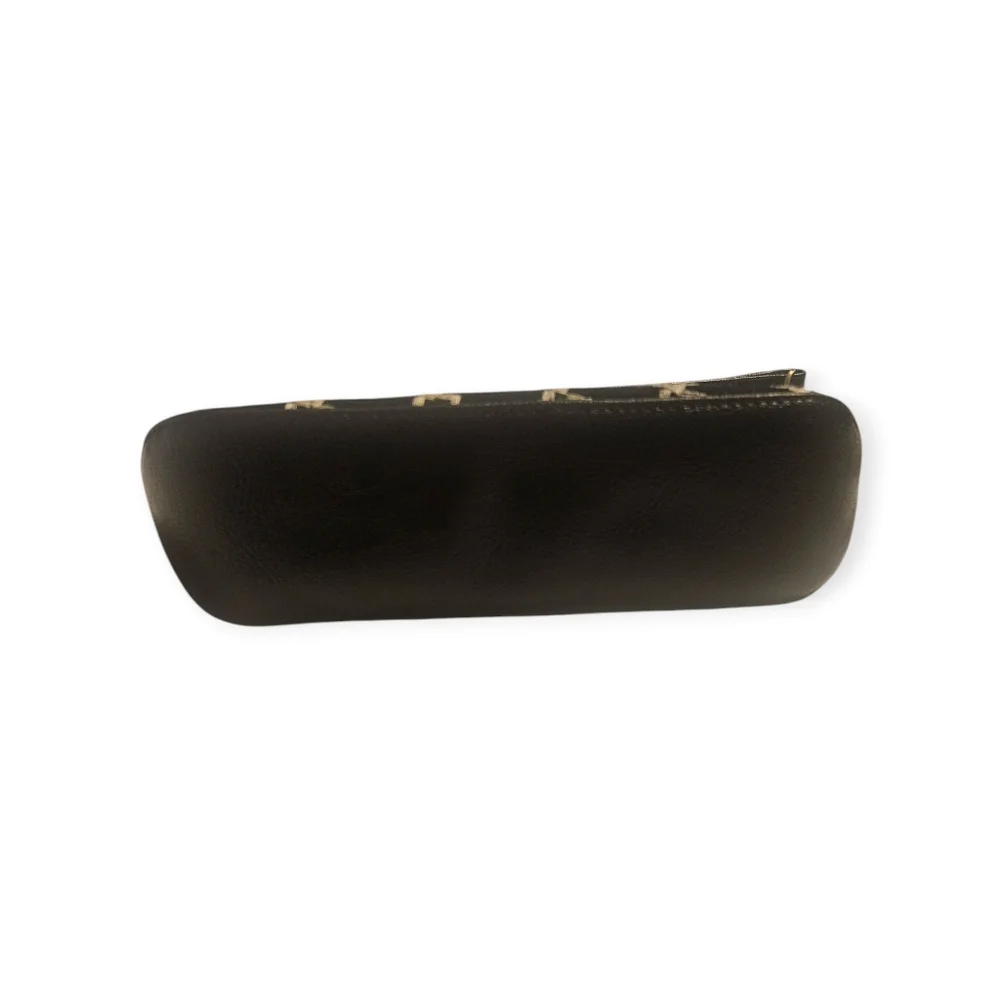 Isabella Fiore Wristlet